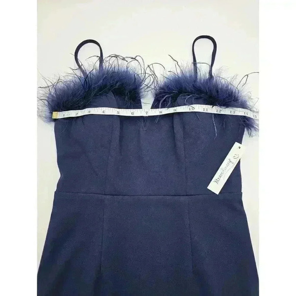 Xtraordinary Junior's Size 5 Midnight Blue Bodycon Dress with Feather Trim NWT - Picture 5 of 10